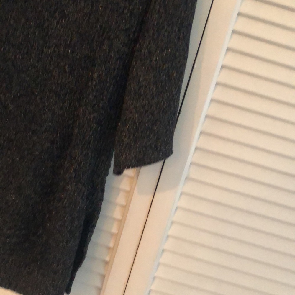 Sweater - Picture 3 of 4